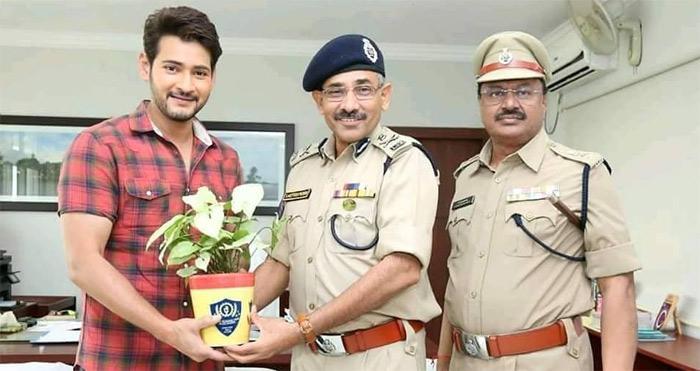 Why Mahesh Babu Met Cops?