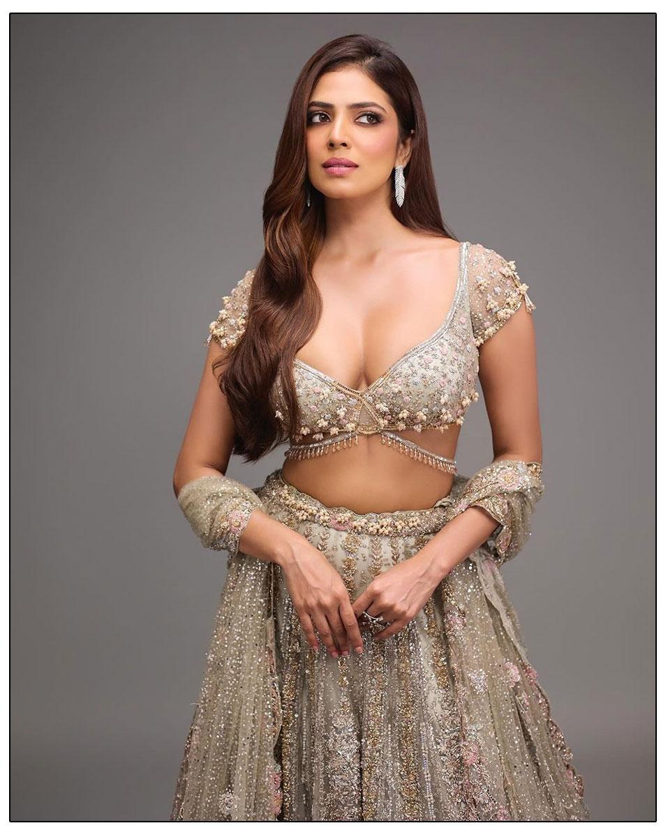 Malavika Mohanan Stuns In Lehenga