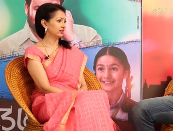 Gauthami Promoting Tamil - For Telugu?