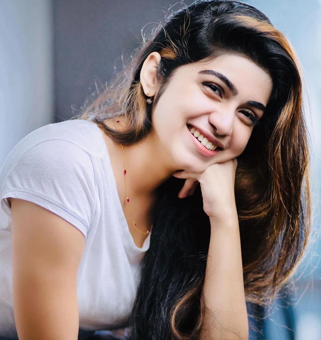 Malayalam beauty reacts on #PSPK28
