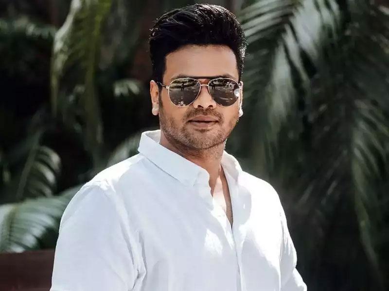 Manchu Manoj gets covid shock