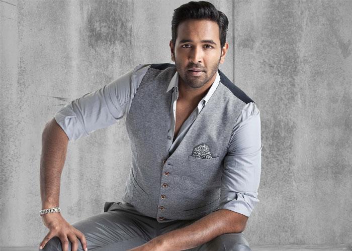 Manchu Vishnu Injured in Bike Accident