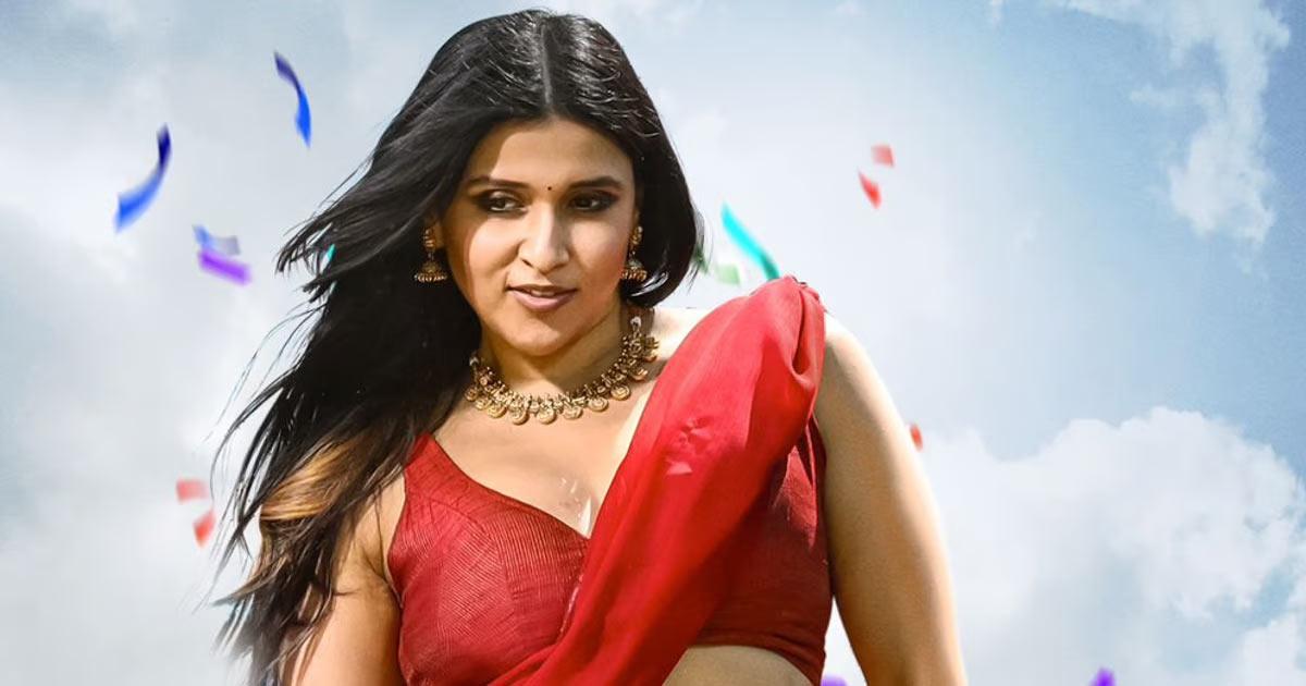 Sensuous Song RadhaBai From Tiragabadara Saami Is Out
