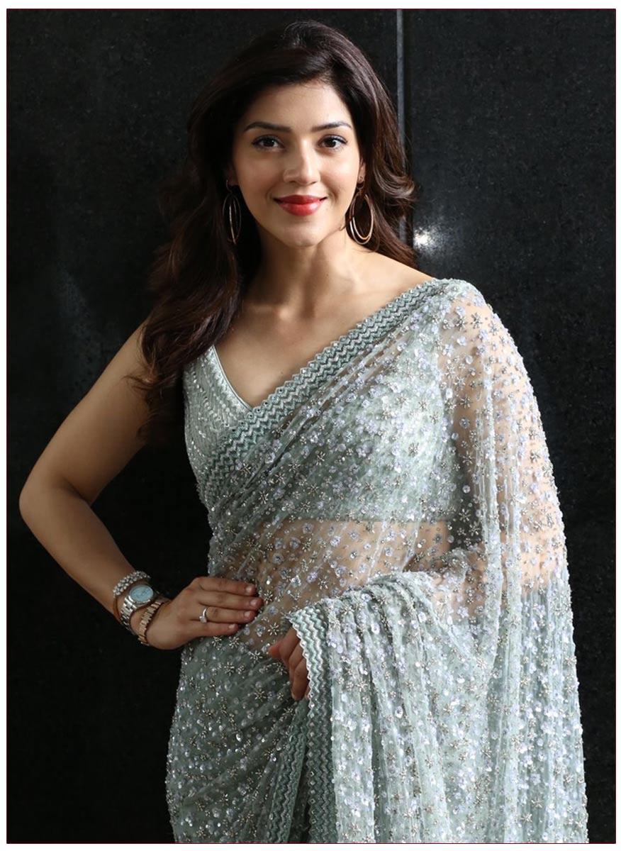 Mehreen Pirzada Pinning Her Hopes On Spark Life