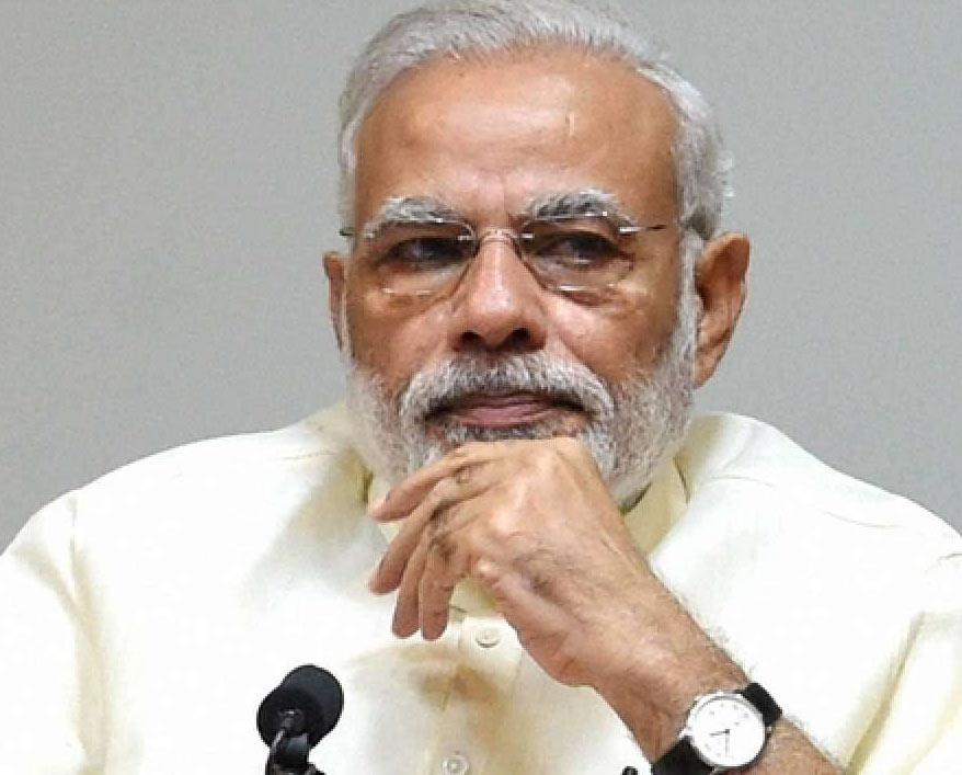 And the Oscar goes to Modi: RGV takes a jibe
