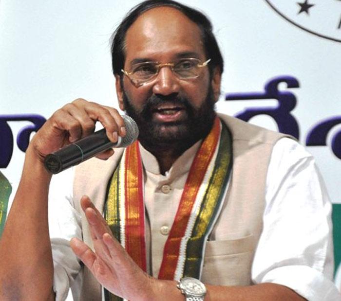 Uttam appeals professionals to join Congress