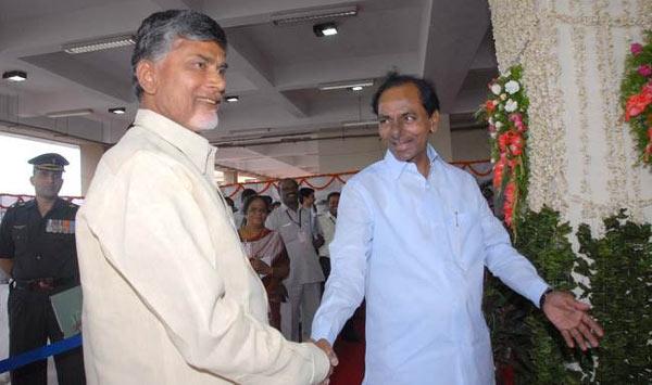 Naidu to Invite KCR for Amravati Ceremony