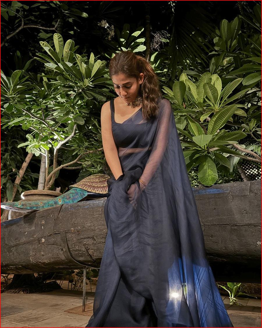 Nayanthara turns sensuous in black