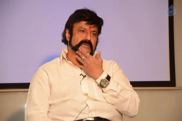Balakrishna Ignores Jr NTR Feelers!