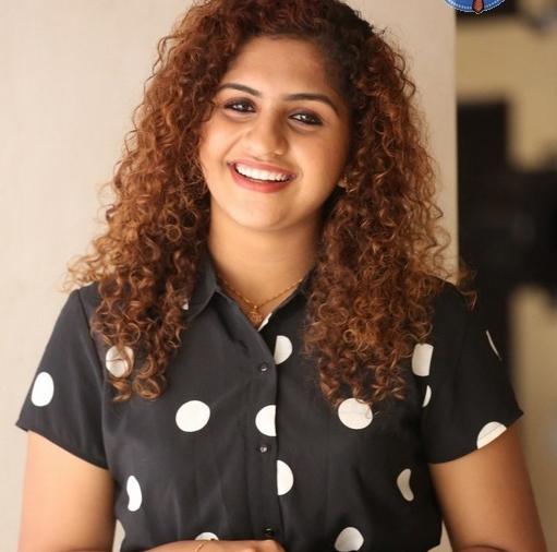 Her Desire To Marry Allu Arjun!