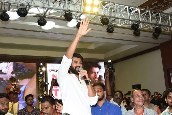 Vijay Deverakonda Mesmerizes
