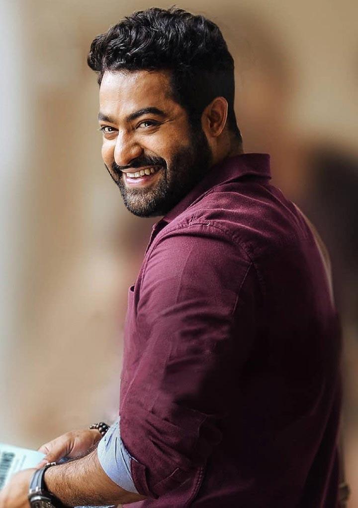 Celebrities drown NTR in B-Day greetings
