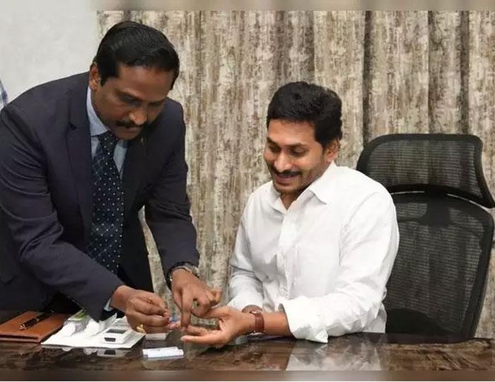 YS Jagan Extraordinary Move to Contain Corona