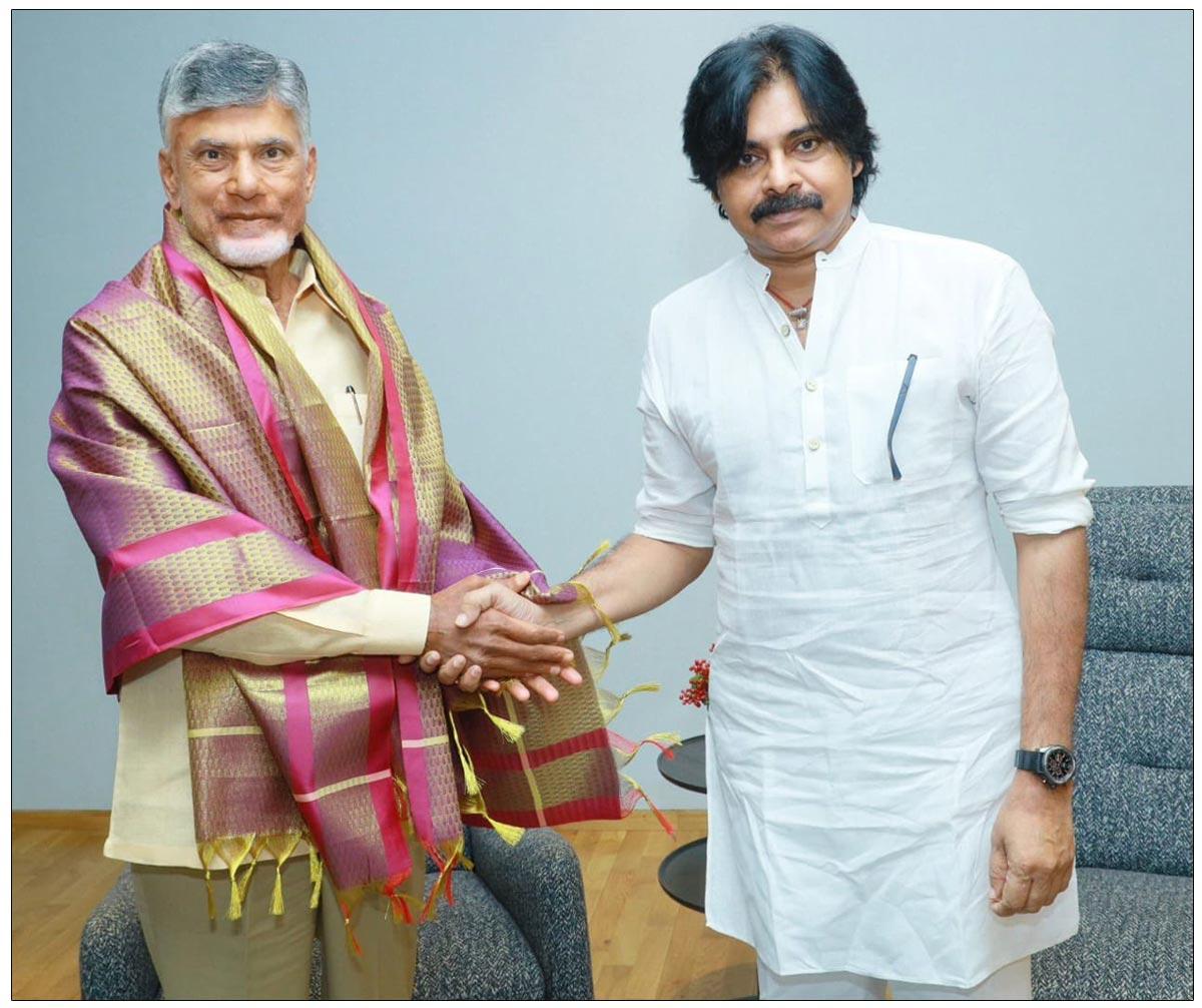 Will Chandrababu Reciprocate Pawan Kalyan Gestures?