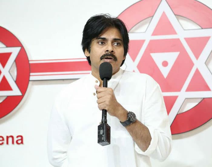 TDP &amp; BJP Cheated: Pawan