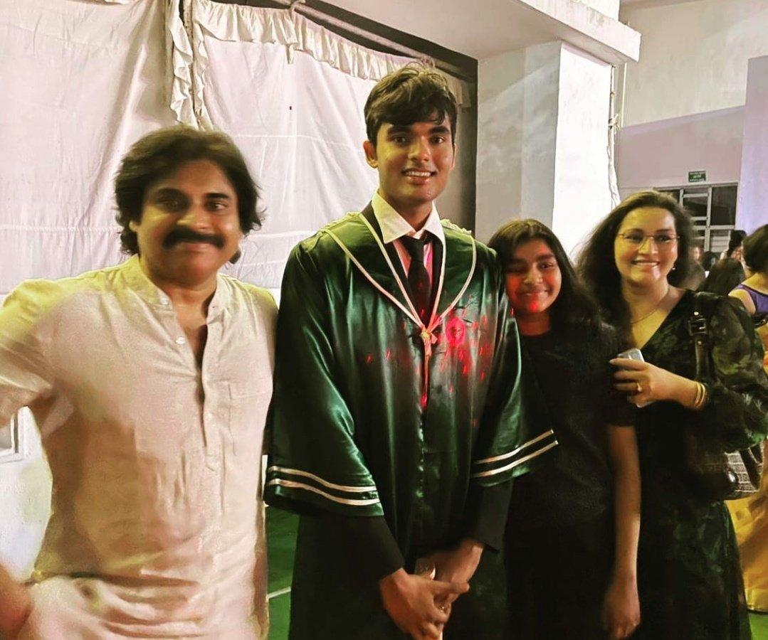 Akira's graduation ceremony held in style