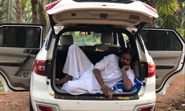 Pawan Shocks With His Simplicity