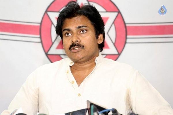Pawan Kalyan Drifts From Naidu Hands