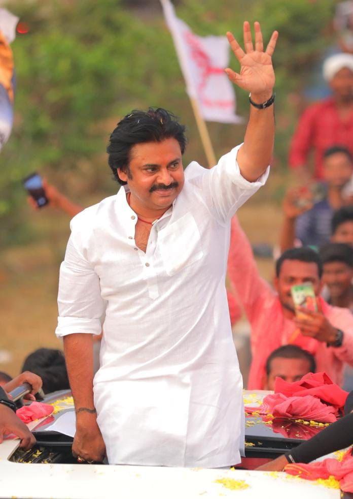 Pawan Kalyan to make all efforts to become CM
