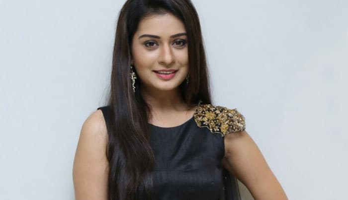 She Desires For One Chance With Prabhas