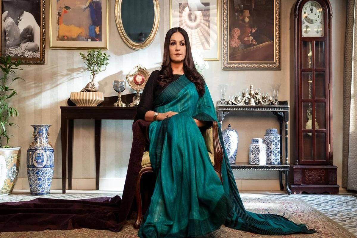 Pooja Bhatt back with a bang