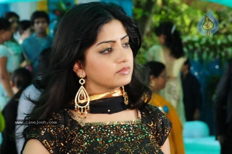 She Wants a Hubby Like Pawan Kalyan