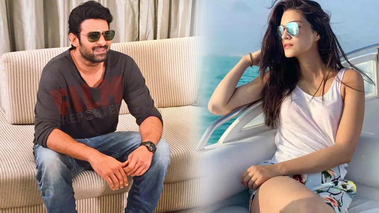 Prabhas delights Kriti Sanon
