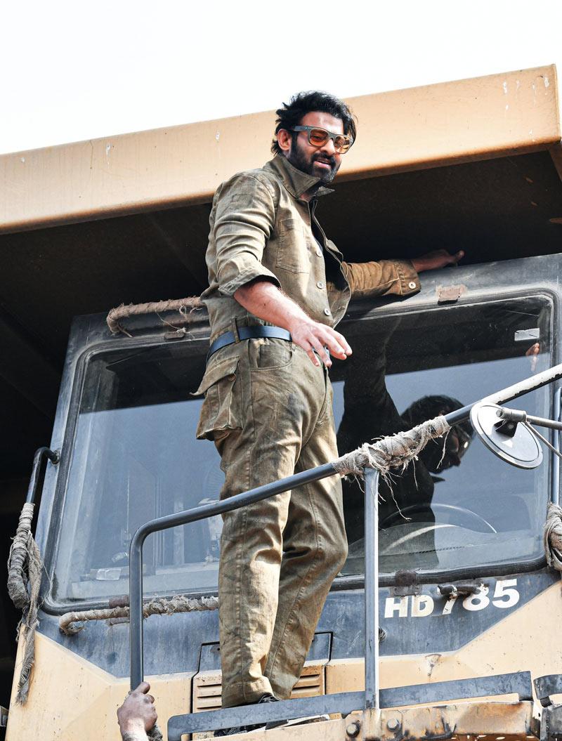 Prabhas Looks Macho In Salaar