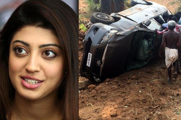 Pranitha Escapes In Major Accident!