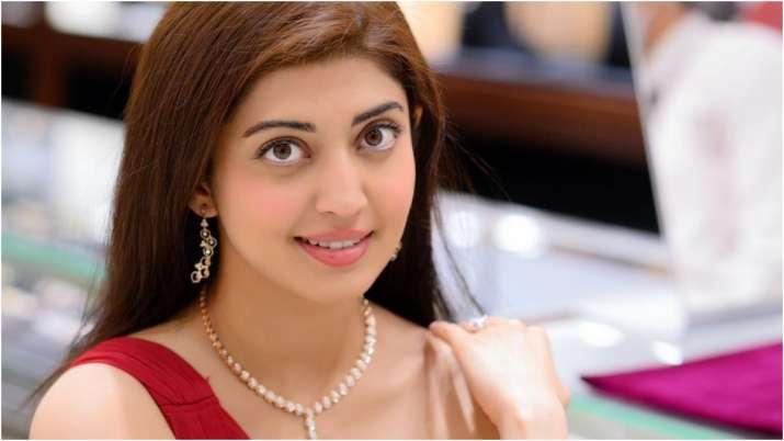 Brutal Murder:Pawan Kalyan beauty's daring take