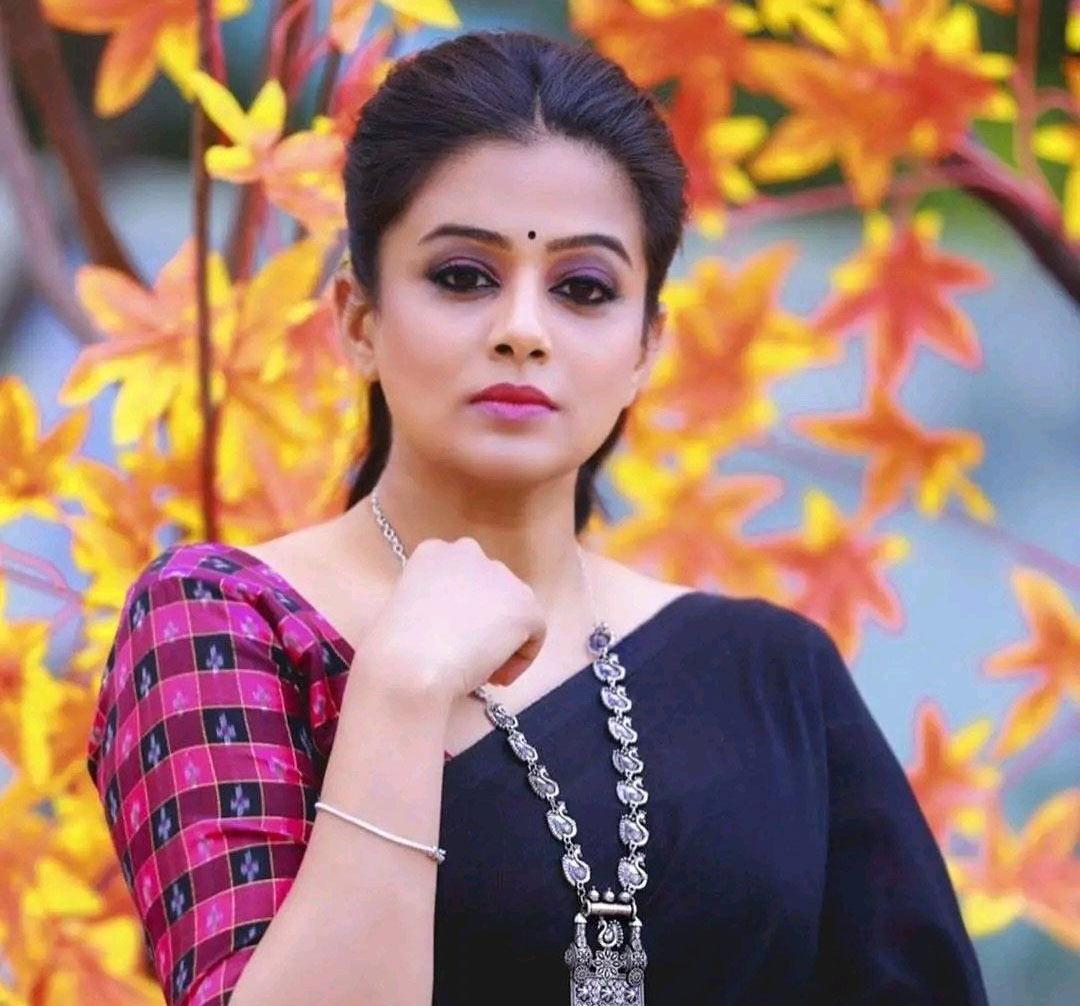 Priyamani becoming CM