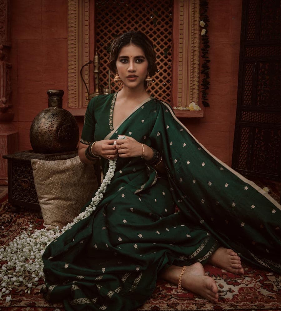 Priyanka Jhawalkar, Love and Pawan Kalyan