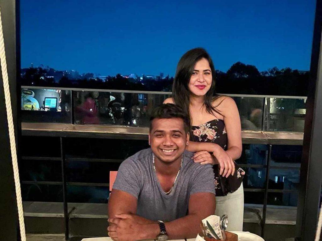 Rahul Sipligunj Dating Ashu Reddy?