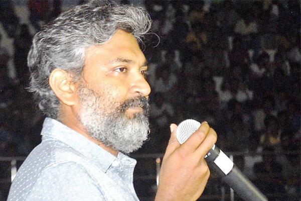 Rajamouli Winner of Indian of the Year Award
