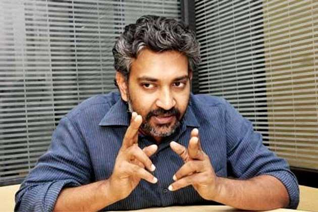Rajamouli Praises Ram Charan's Film!