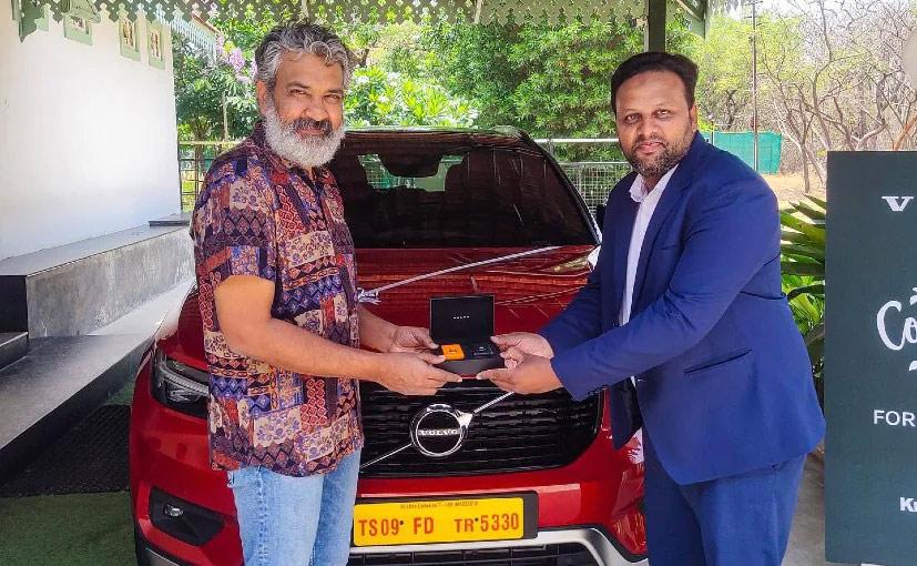 Rajamouli's new car becomes a sensation