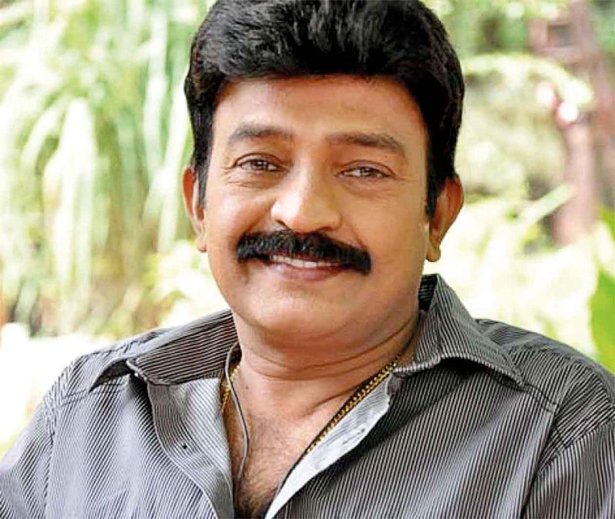 Senior actor banks on young talent