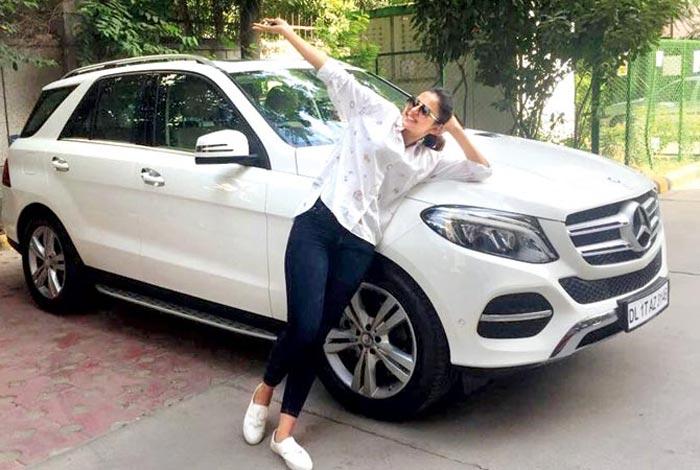 Rakul Gets Herself a Swanky Car