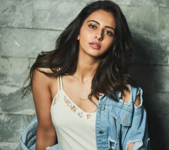 Rakul Reacts On Love With Rana