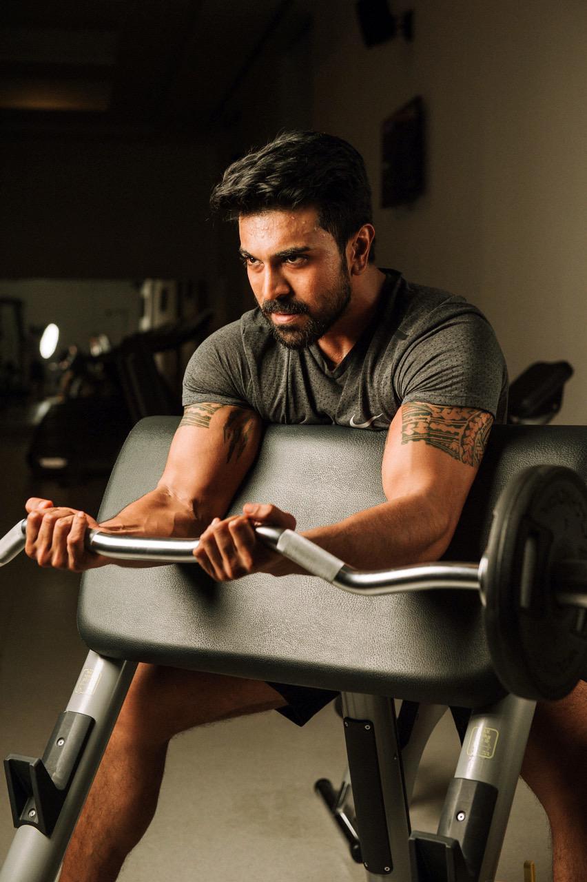 Exclusive: Charan Workouts Pic Rocks