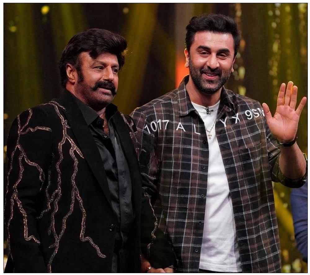 Ranbir Kapoor Clicked A Photo With NBK At The Talk Show