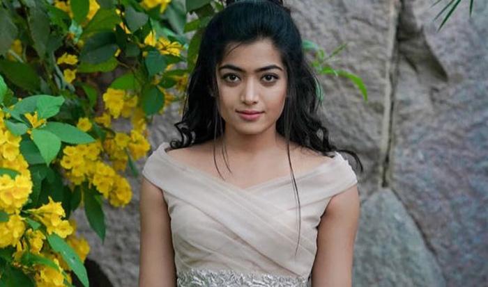 Rashmika Asked Mom For A Boyfriend