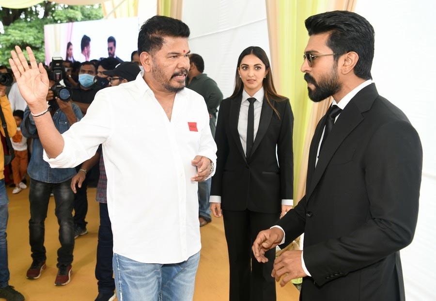 RC15: Time locked for Ram Charan's first look