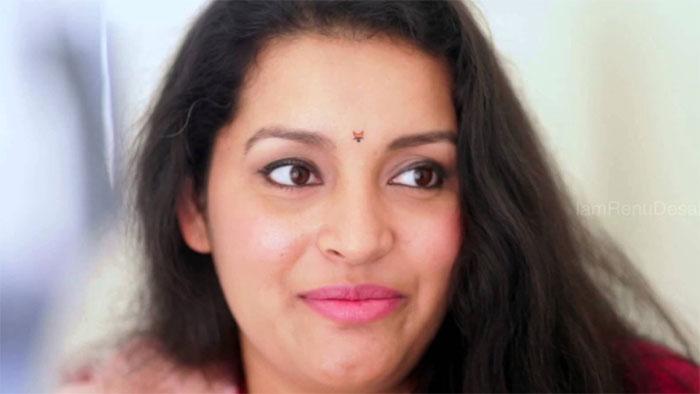 Pawan Gives Renu 2nd Marriage Tips
