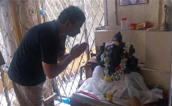 RGV Says These Tweets on Ganesha Not Sarcastic!!
