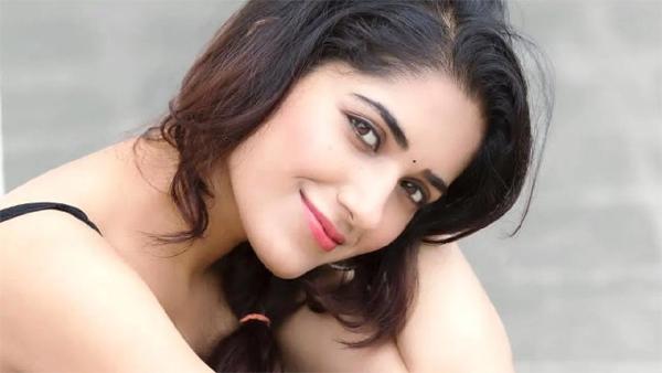 Sharma Hires Online Tutor