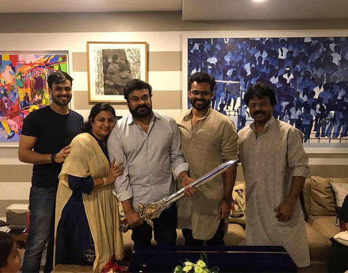 Sai's Apt Gift to Megastar