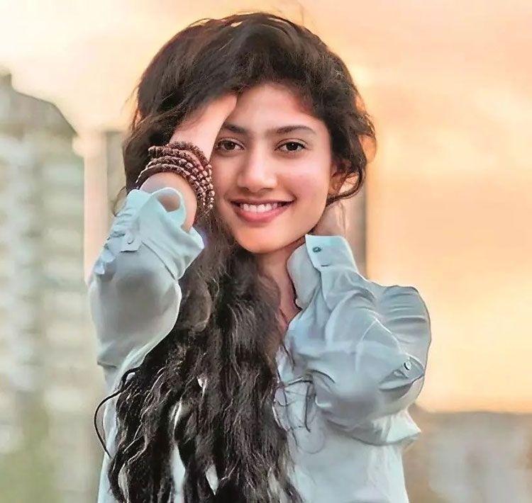 Sai Pallavi Turns Lady Singham For Dhanush 55