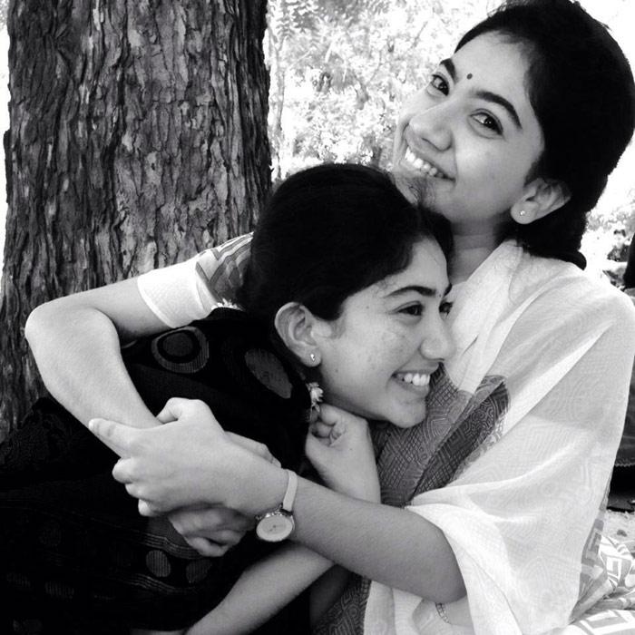 Say Hi To Fidaa Twin Sister