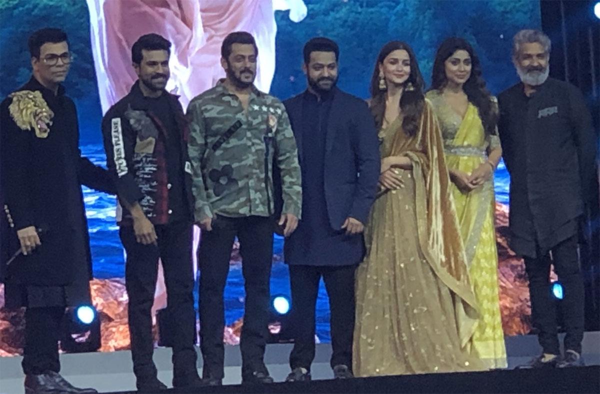 RRR Mumbai roar: Salman makes a sensational announcement